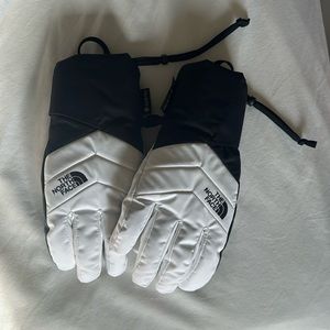 Snow gloves
